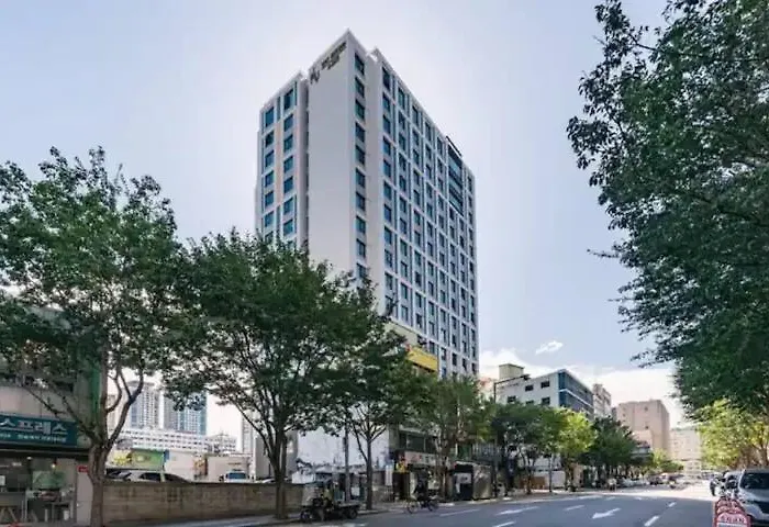 The Share Myeongdong High-rise Floor & Free Gym #subway Station 3min #myeongdong 10min *