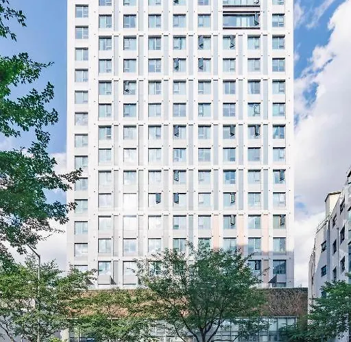 The Share Myeongdong High-rise Floor & Free Gym #subway Station 3min #myeongdong 10min Appartement Seoel